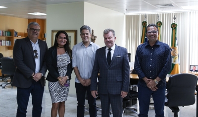 Presidente do TJSE conversa com prefeitos sobre inaugura&ccedil;&otilde;es de Centro de Atendimento &agrave; Mulher (Crams)