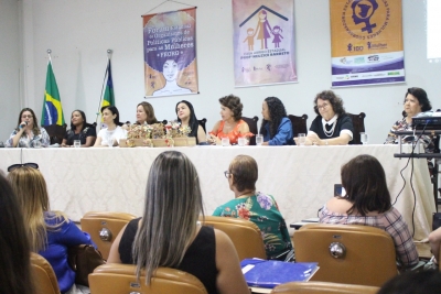 F&oacute;rum discute funcionamento da primeira Casa Abrigo Estadual do pa&iacute;s para mulheres em risco de morte
