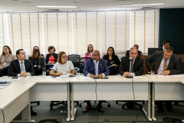 GMF / SE e representantes dos demais &oacute;rg&atilde;os que comp&otilde;em o Sistema de Justi&ccedil;a