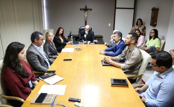 Judici&aacute;rio, Sa&uacute;de e Assist&ecirc;ncia Social discutem a&ccedil;&otilde;es para cumprimento da Pol&iacute;tica Antimanicomial