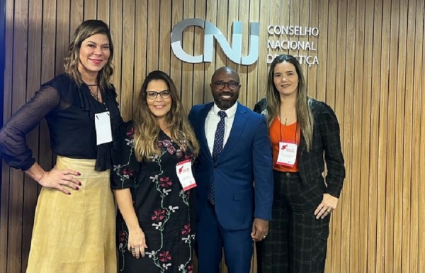 Ju&iacute;za Iracy Mangueira, ju&iacute;za Dauqu&iacute;ria Ferreira; Edinaldo C&eacute;sar Santos Jr. e Karla Cardoso.
